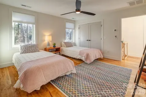21 Orrinel Way Asheville NC 28806
