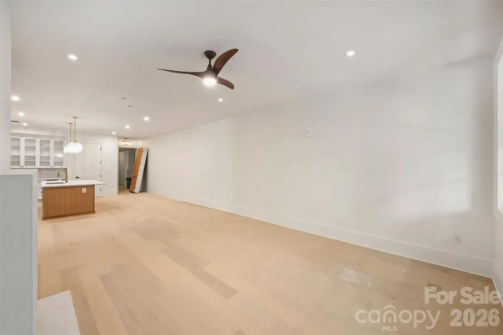 409 Queens Road Charlotte NC 28207