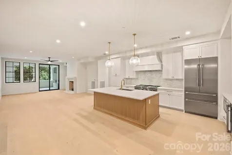 409 Queens Road Charlotte NC 28207