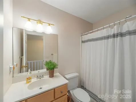 53 Vancott Court Clyde NC 28721