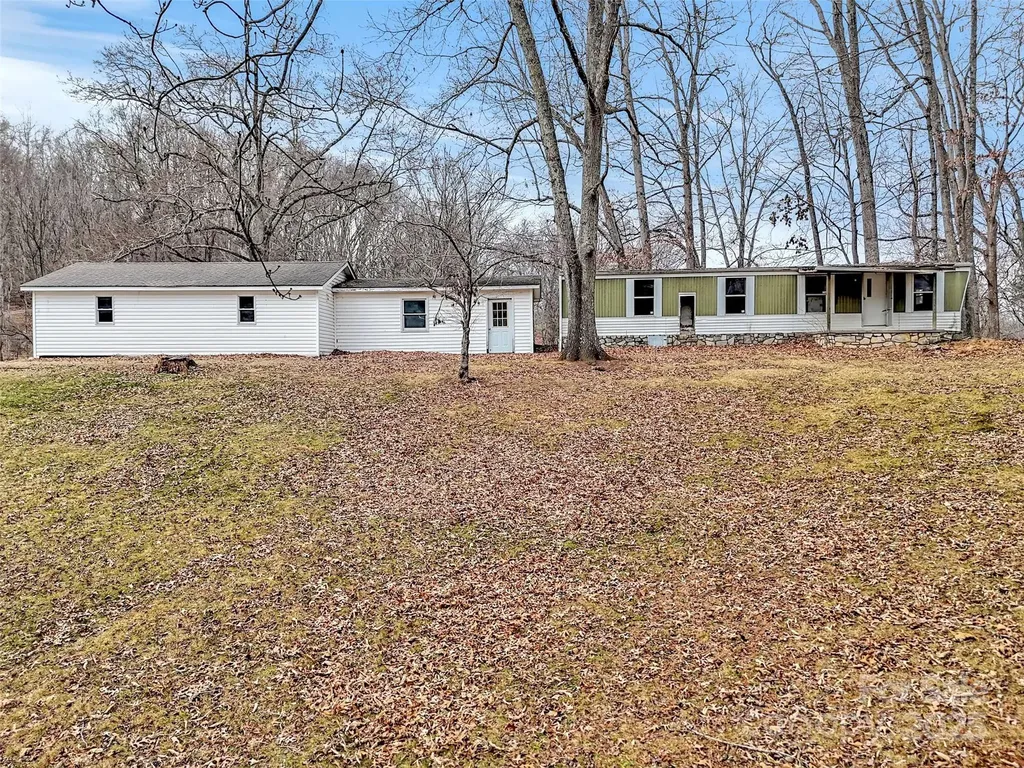 18 & 44 Sierra Point Waynesville NC 28786