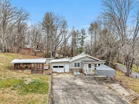 18 & 44 Sierra Point Waynesville NC 28786