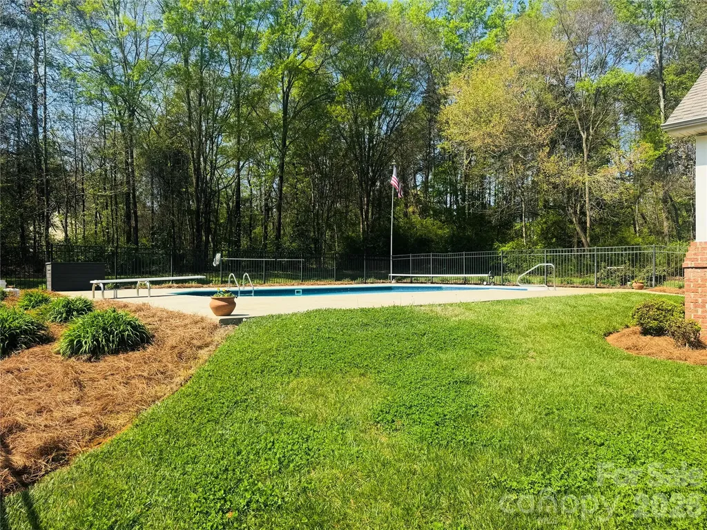 1266 Oak Grove Lane Salisbury NC 28146