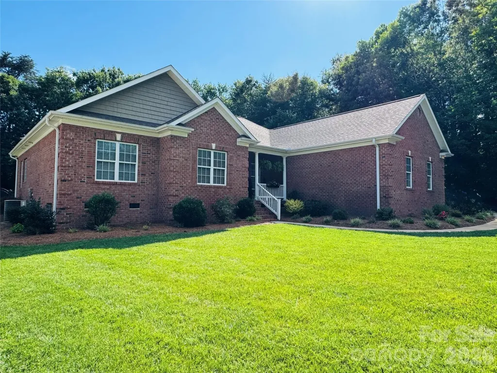 1266 Oak Grove Lane Salisbury NC 28146