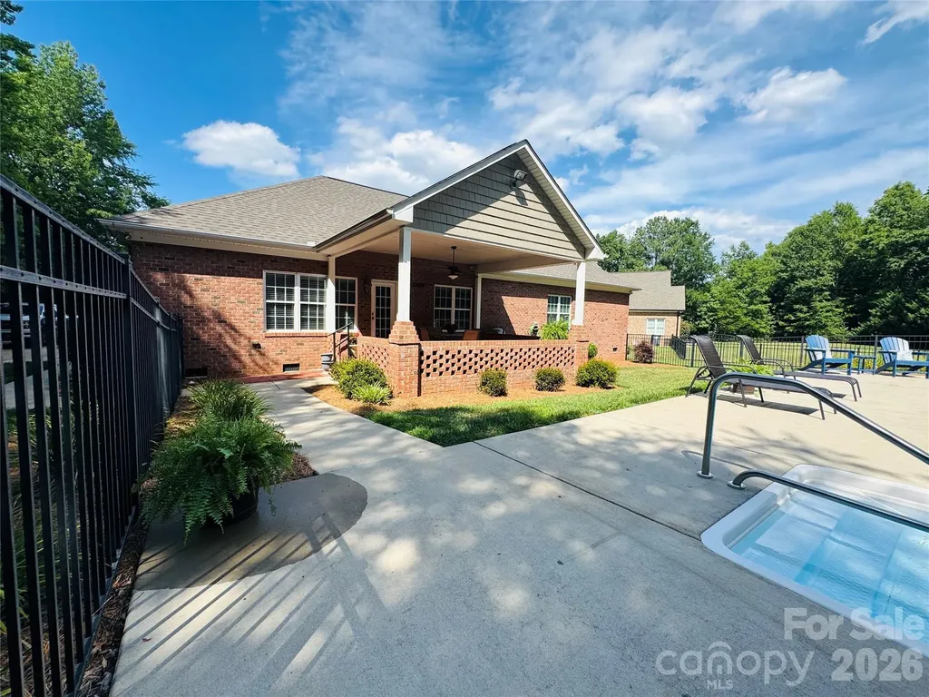 1266 Oak Grove Lane Salisbury NC 28146