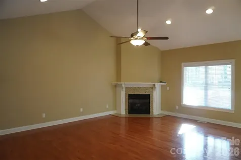 1266 Oak Grove Lane Salisbury NC 28146