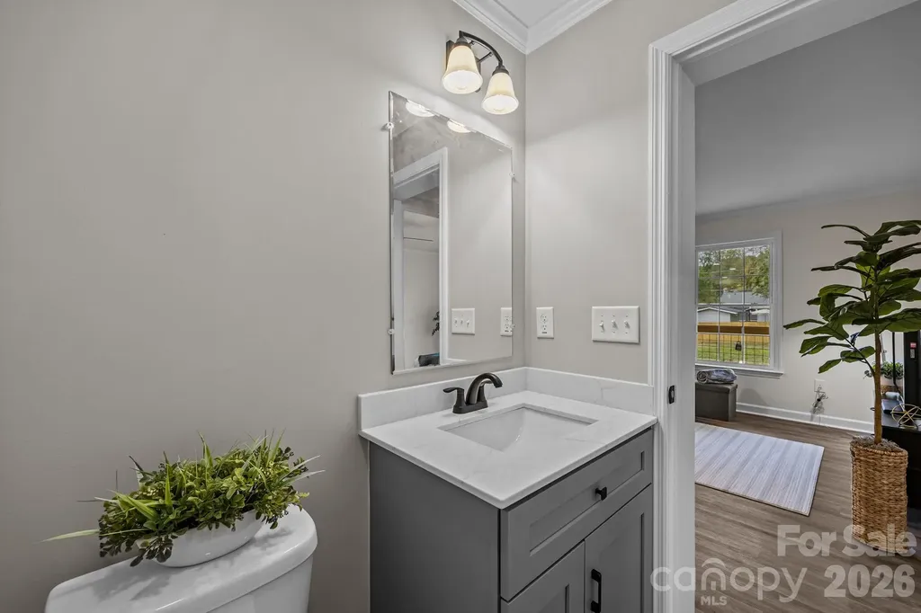 215 Mccoy Cove Black Mountain NC 28711