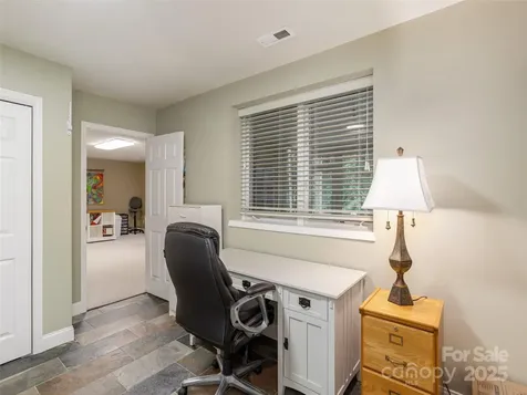 210 Black Oak Lane Hendersonville NC 28791