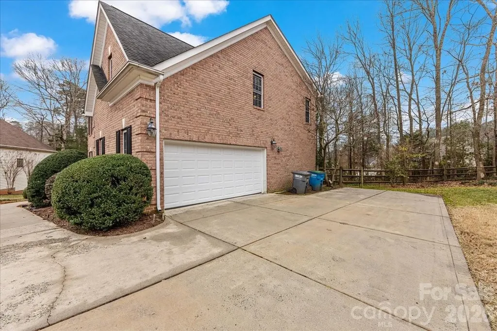 4523 Brent Wood Drive Belmont NC 28012