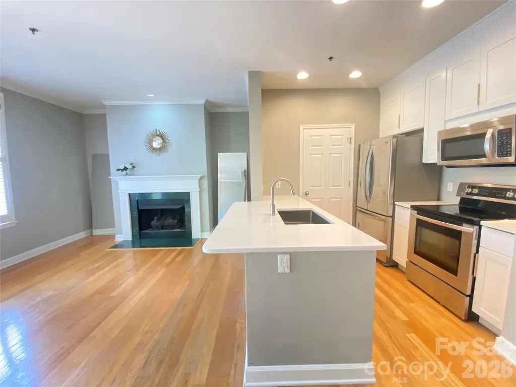 416 Queens Road Charlotte NC 28207