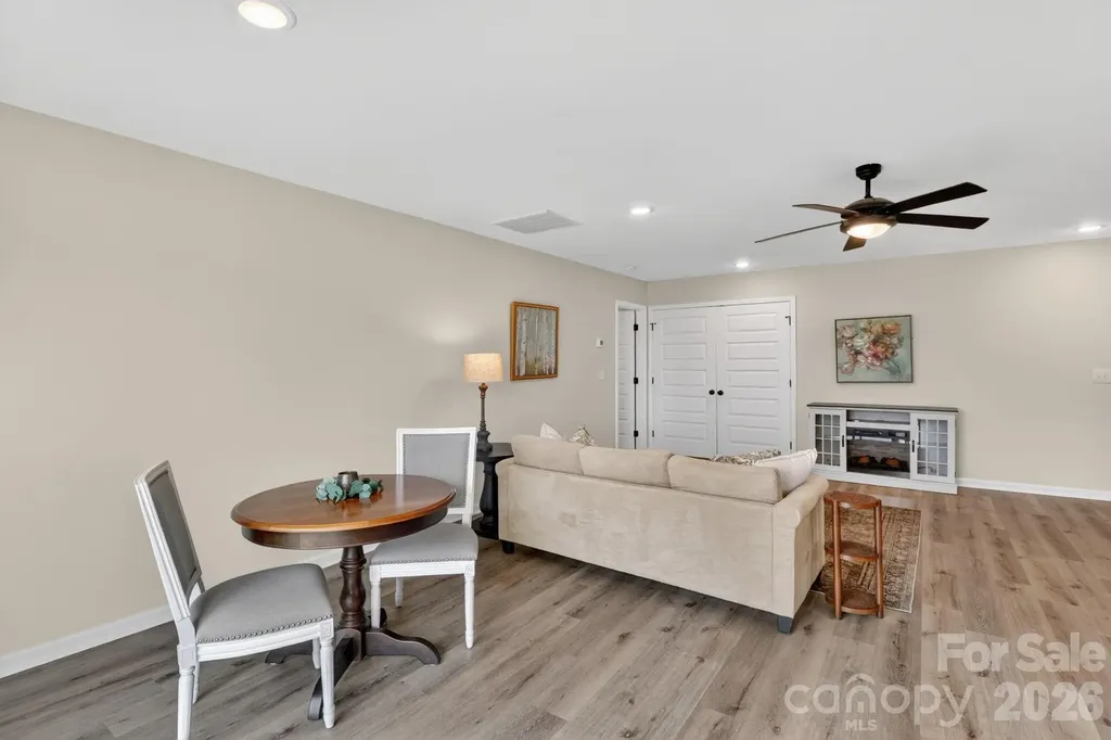 6109 Bunn Simpson Road Marshville NC 28103