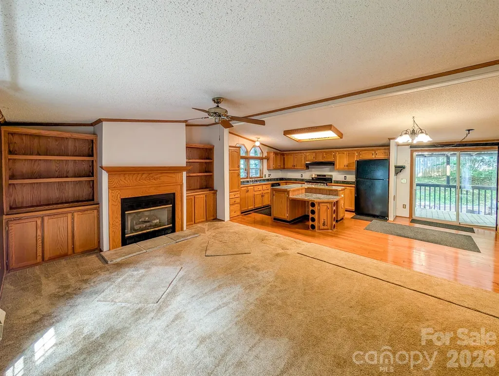 1372 Lickskillet Road Burnsville NC 28714