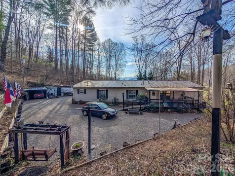 1372 Lickskillet Road Burnsville NC 28714