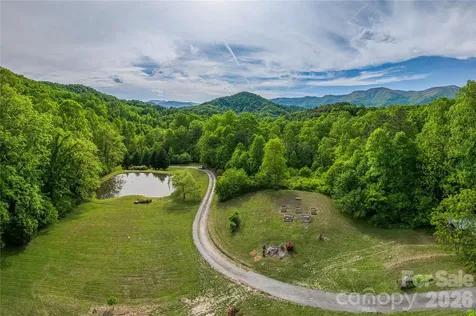 393 Carver Mountain Valley Sylva NC 28779