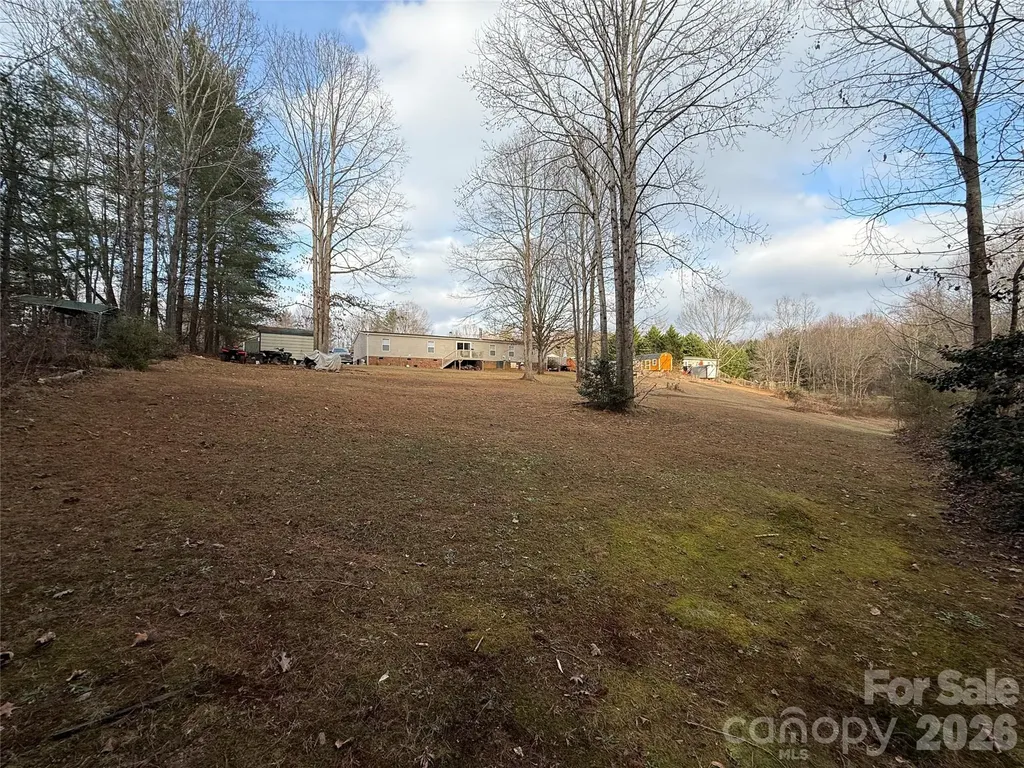 2423 Stones Throw Court Lenoir NC 28645