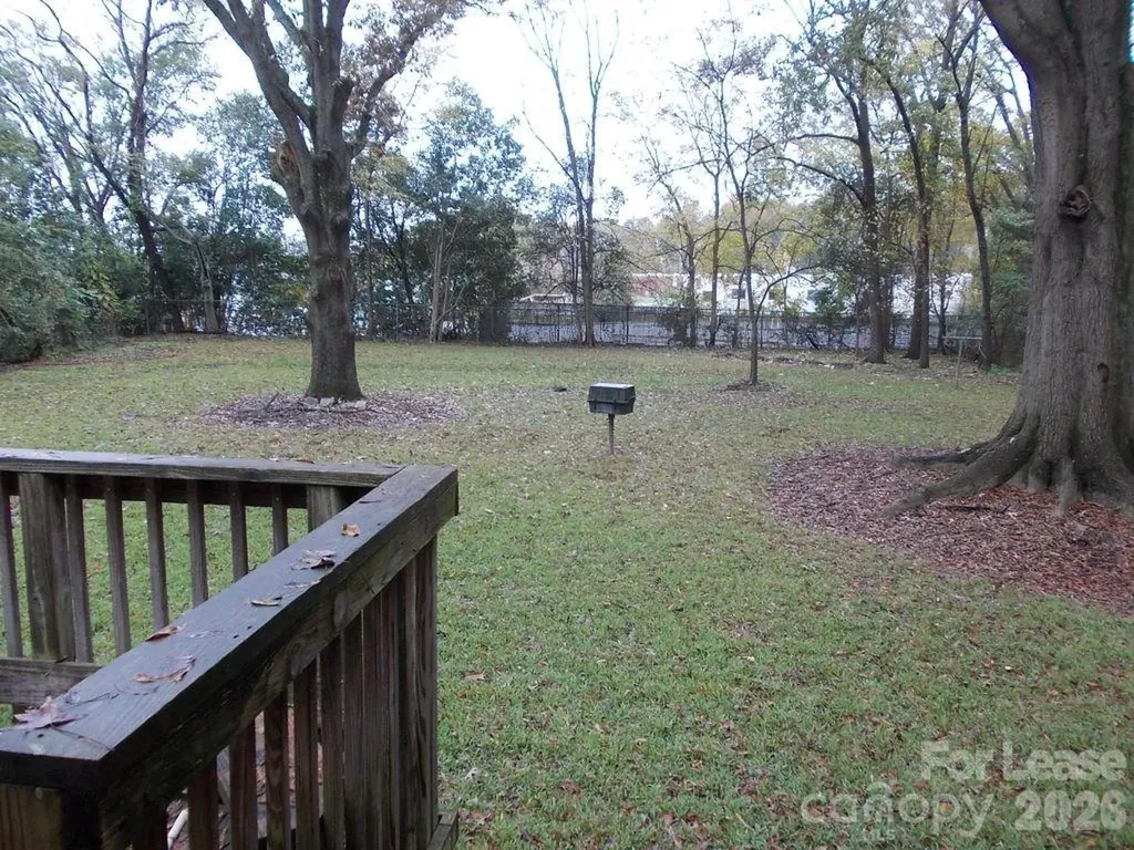 2746 Dogwood Avenue Charlotte NC 28206