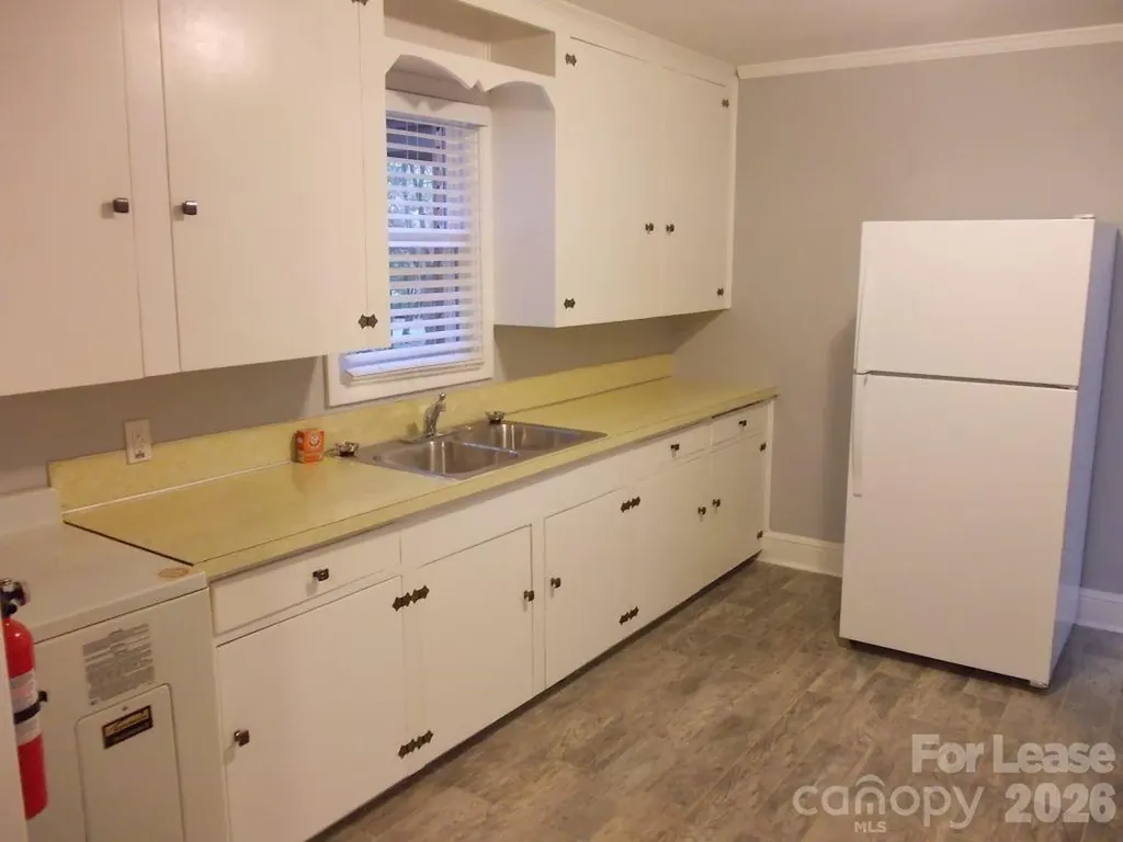 2746 Dogwood Avenue Charlotte NC 28206