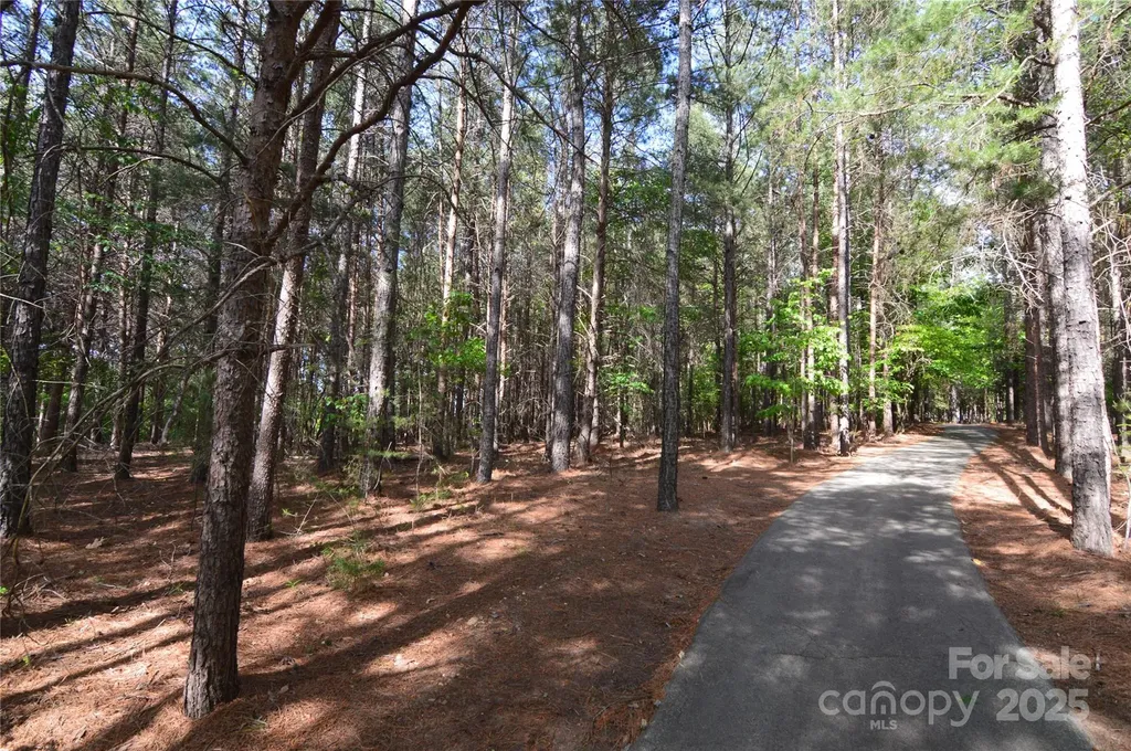 5040 Hermitage Court Belmont NC 28012