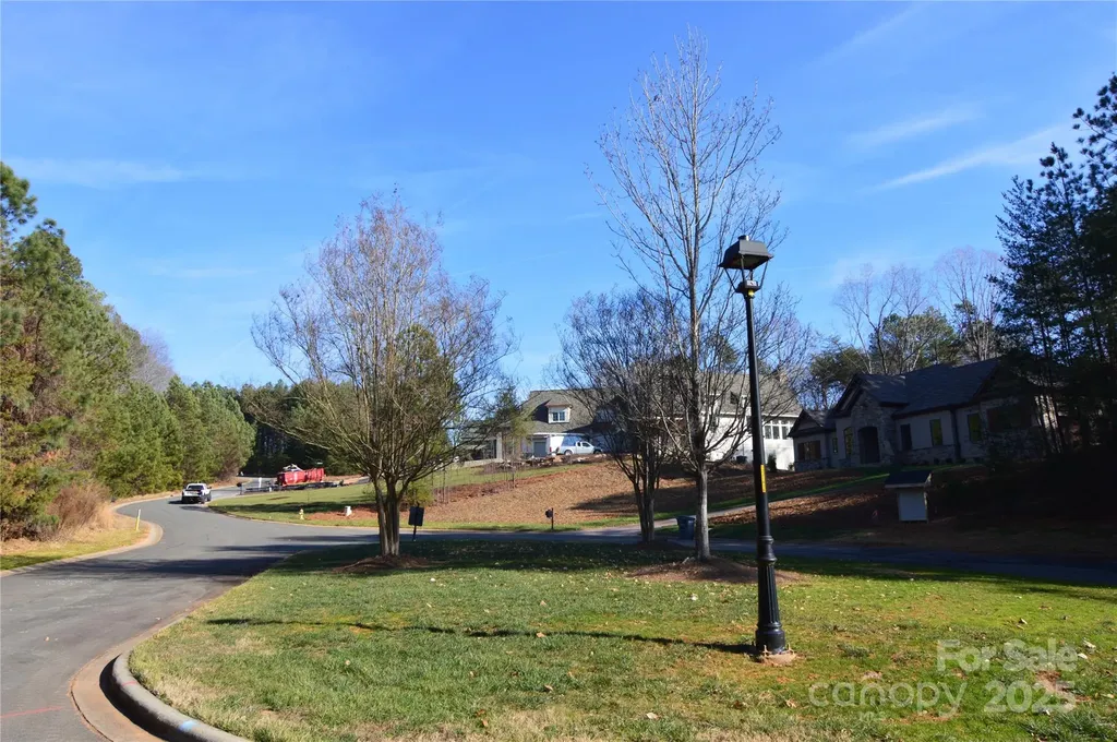 5040 Hermitage Court Belmont NC 28012