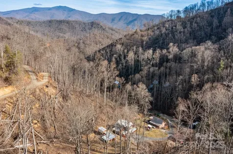 1010 And 1014 Melton Branch Road Bakersville NC 28705