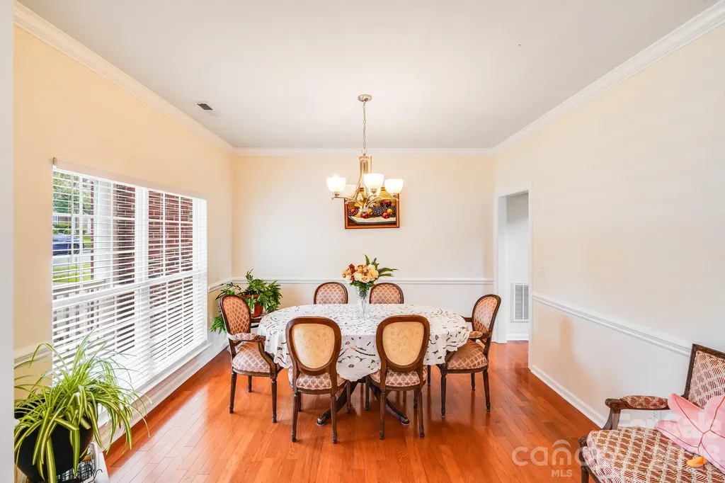 6227 Castlecove Road Charlotte NC 28278