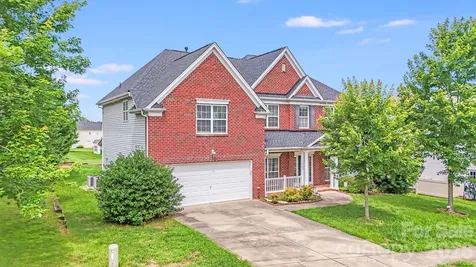 6227 Castlecove Road Charlotte NC 28278