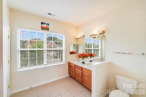 6227 Castlecove Road Charlotte NC 28278