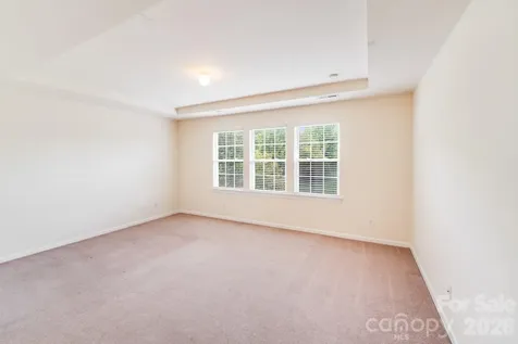 6227 Castlecove Road Charlotte NC 28278