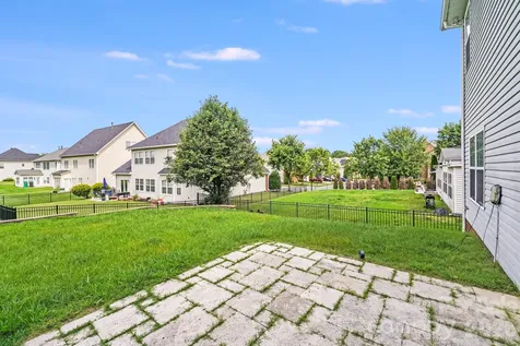 6227 Castlecove Road Charlotte NC 28278