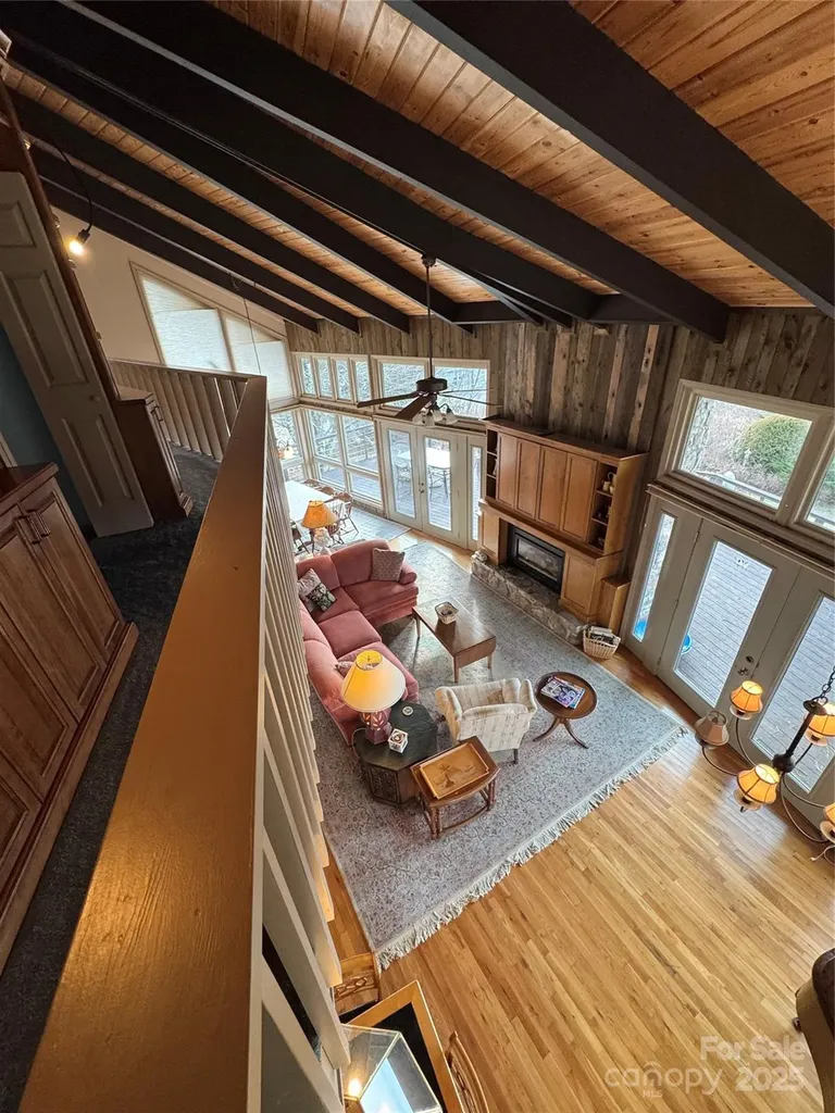 160 Crestwood Circle Newland NC 28657