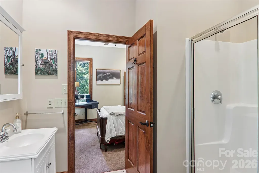 184 Deep Woods Lane Saluda NC 28773