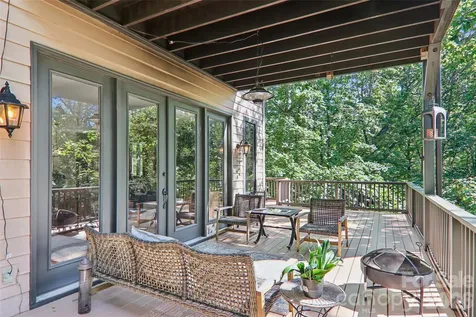184 Deep Woods Lane Saluda NC 28773