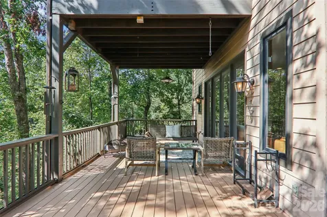 184 Deep Woods Lane Saluda NC 28773