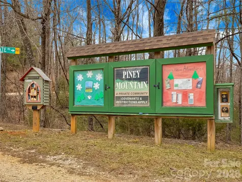 184 Deep Woods Lane Saluda NC 28773