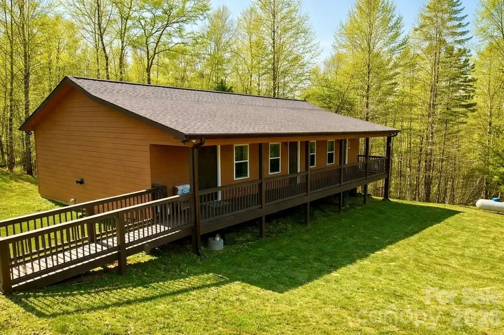 162 Sandstone Drive Union Mills NC 28167