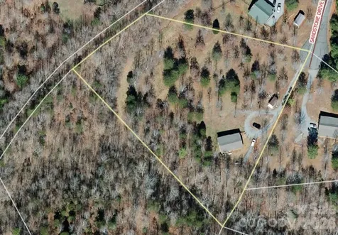 162 Sandstone Drive Union Mills NC 28167