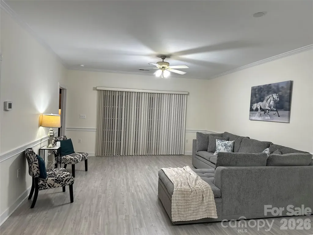 9047 Meadow Vista Road Charlotte NC 28213