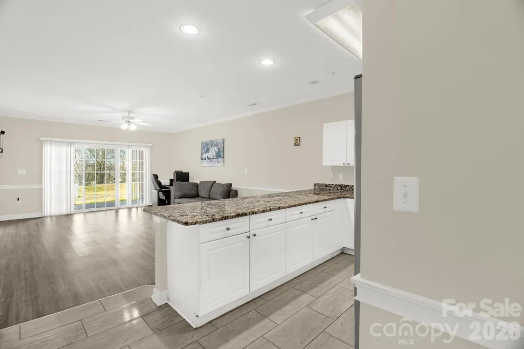 9047 Meadow Vista Road Charlotte NC 28213