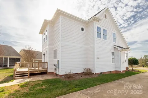 25391 Seagull Drive Lancaster SC 29720