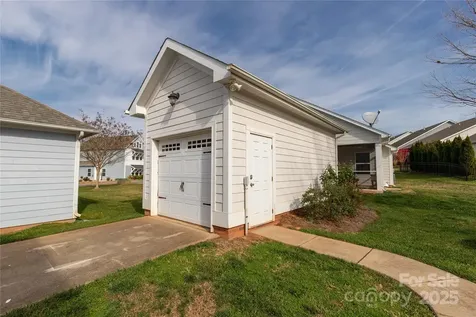 25391 Seagull Drive Lancaster SC 29720