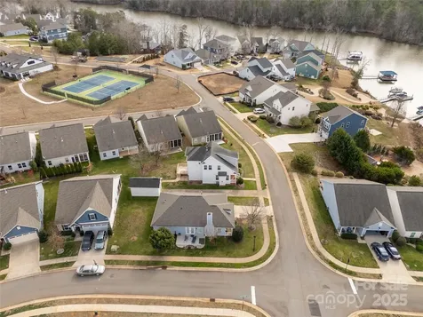 25391 Seagull Drive Lancaster SC 29720