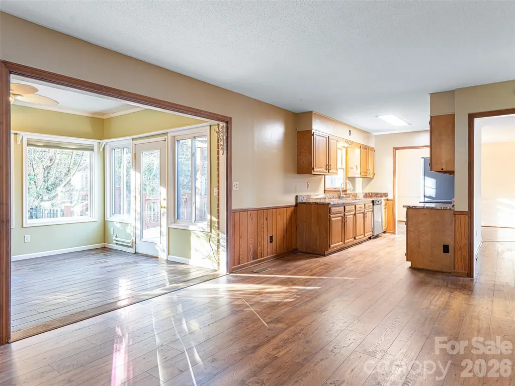 100 Wolf Shoals Drive Hendersonville NC 28739