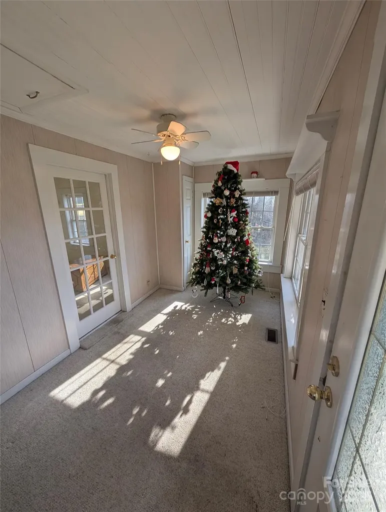 2507 Norwood Street SW Lenoir NC 28645