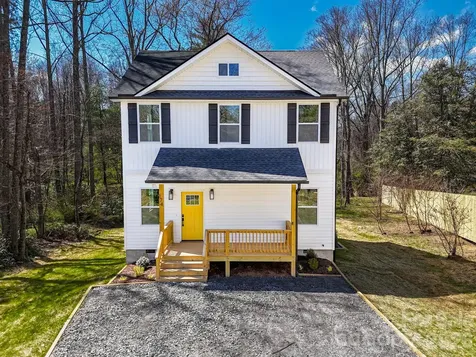 174 Atwood Drive Hendersonville NC 28792