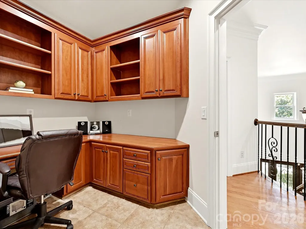 6806 Larrisa Court Charlotte NC 28226