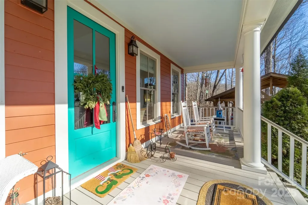 1226 Monteith Branch Road Sylva NC 28779
