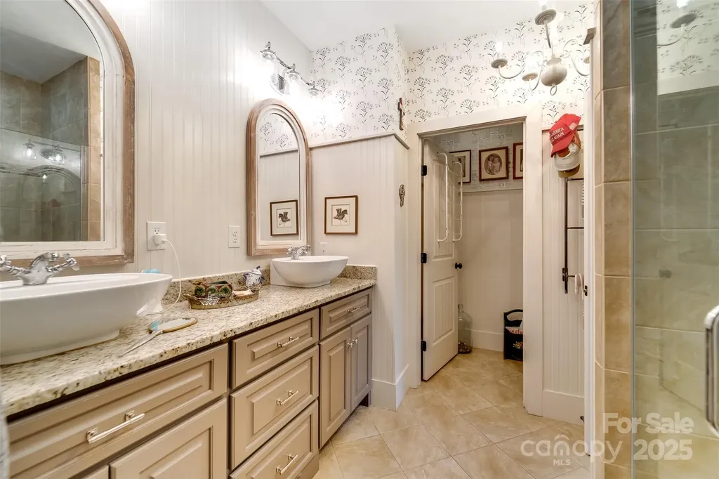 1226 Monteith Branch Road Sylva NC 28779