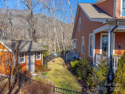 1226 Monteith Branch Road Sylva NC 28779