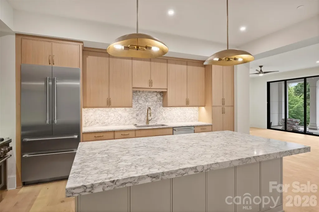 409 Queens Road Charlotte NC 28207