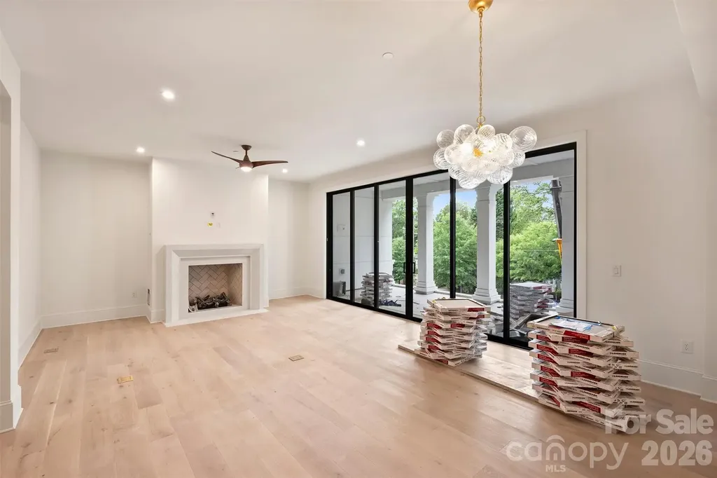 409 Queens Road Charlotte NC 28207